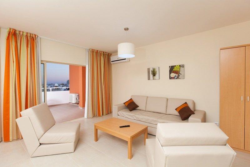 Urban Flamingo Residence Портиман Екстериор снимка