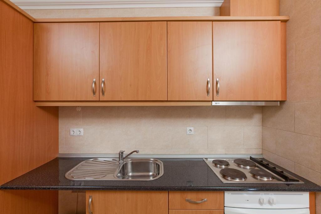 Urban Flamingo Residence Портиман Стая снимка